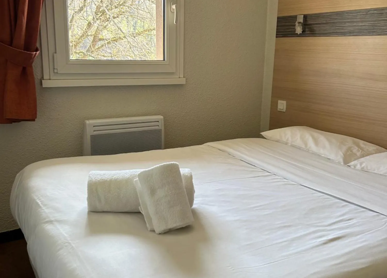 Beaujour & Bonsoir Hotel - Restaurant Villy-le-Pelloux