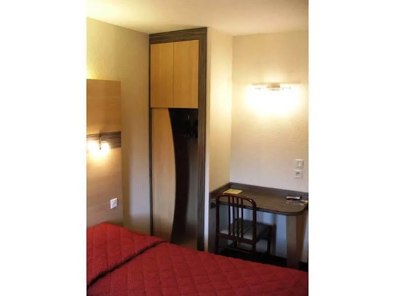 Beaujour & Bonsoir Hotel - Restaurant Villy-le-Pelloux 2*,  Francia