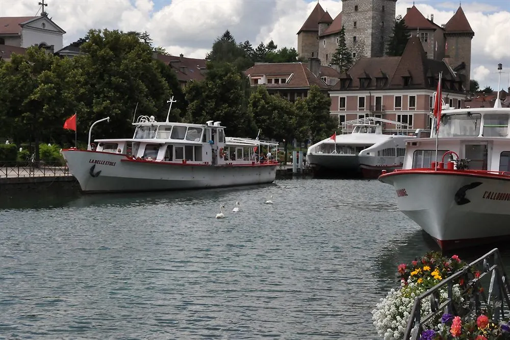 Beaujour & Bonsoir Hotel - Restaurant Villy-le-Pelloux 2*,